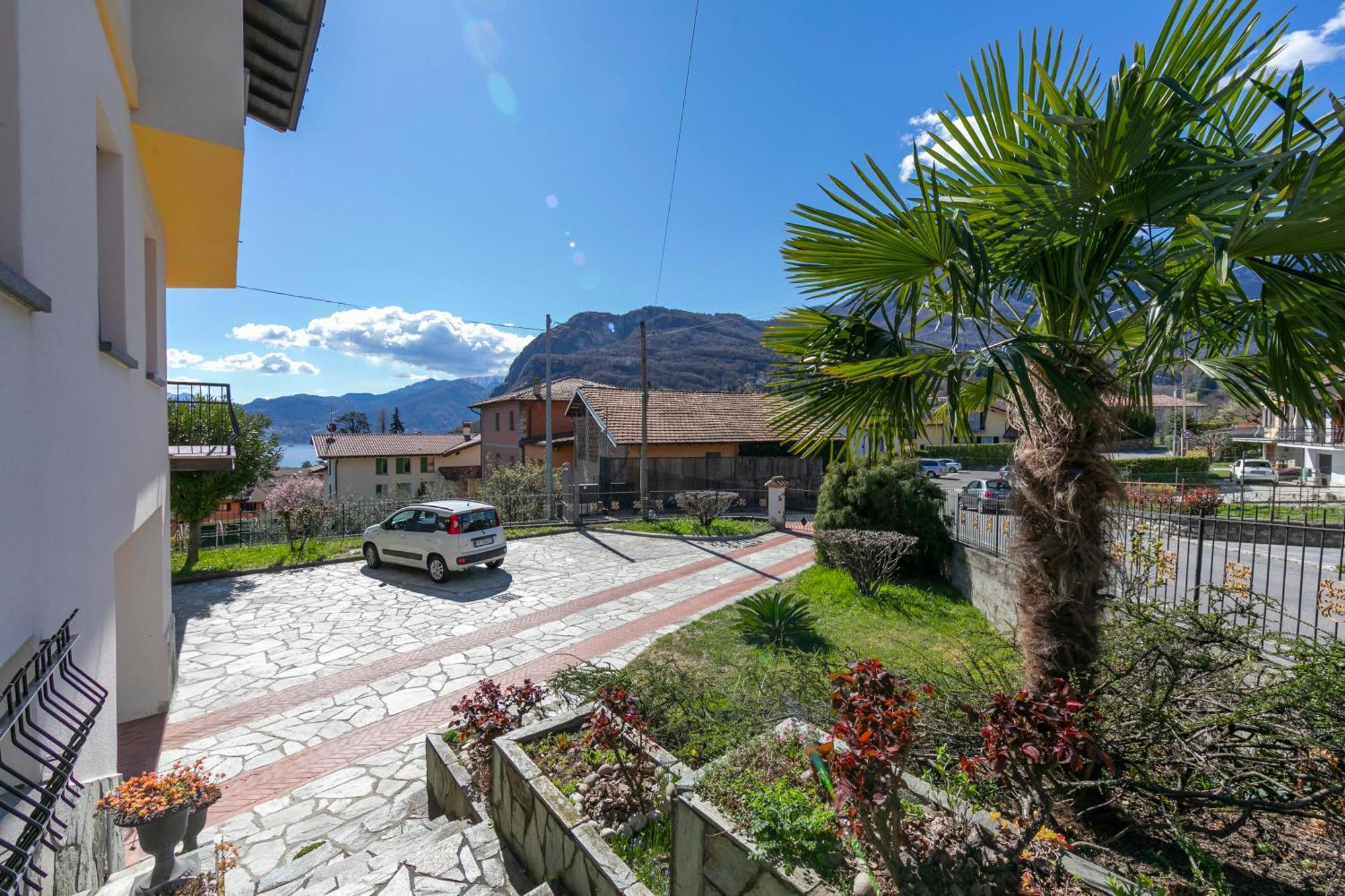 Il Panorama Di Forster Lägenhet Menaggio Exteriör bild