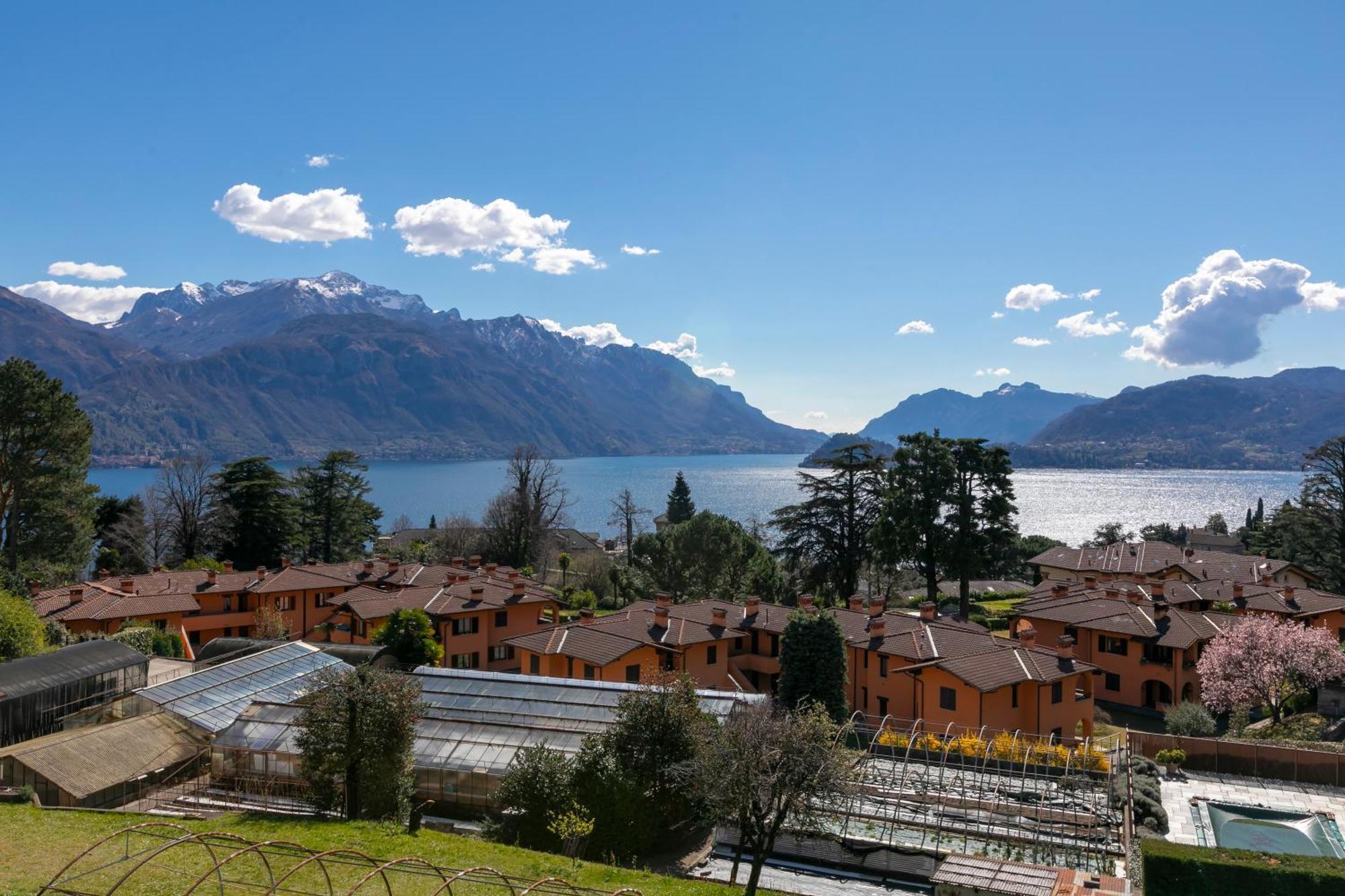 Il Panorama Di Forster Lägenhet Menaggio Exteriör bild