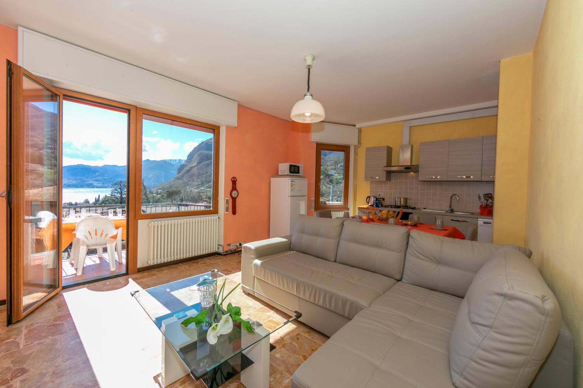 Il Panorama Di Forster Lägenhet Menaggio Exteriör bild